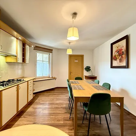 Апартаменти Mieszkanie Minutka Do Monciaka Сопот