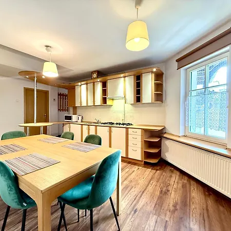 Апартаменти Mieszkanie Minutka Do Monciaka Сопот